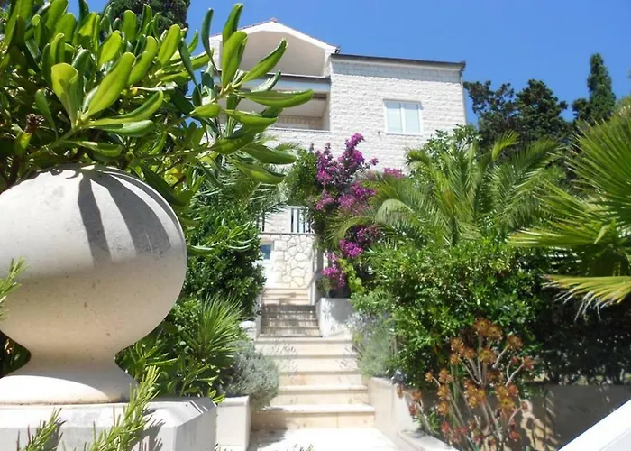 Villa Kristonia