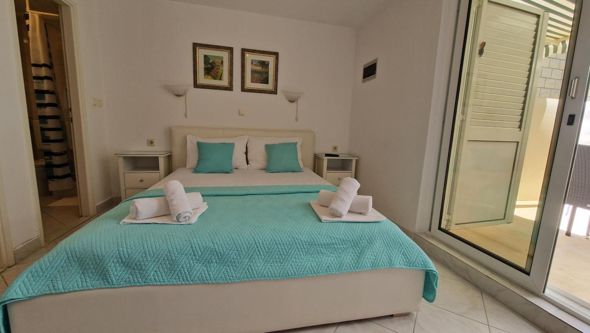 Apartment Kristonia *